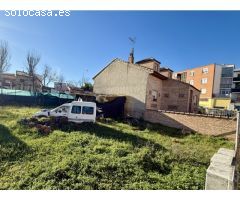 PARCELA URBANA EN LA CALLE OLIVAR