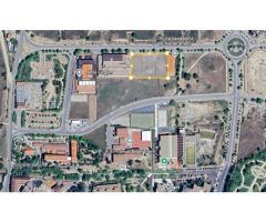 SOLAR URBANO DE USOS MIXTOS - TERCIARIO Y DOTACIONAL
