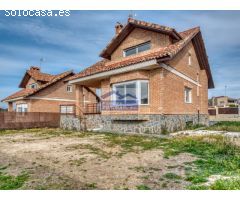 CHALET INDEPENDIENTE EL ALAMO
