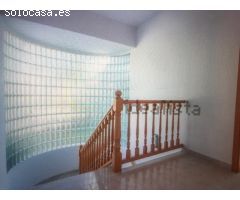 Chalet en alquiler en Levantina