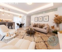 ESPLENDOR MEDITERRÁNEO: VIVE EL LUJO EN NUESTRO EXCLUSIVO ÁTICO EN CIUDAD