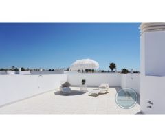 ESPLENDOR MEDITERRÁNEO: VIVE EL LUJO EN NUESTRO EXCLUSIVO ÁTICO EN CIUDAD