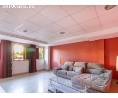 ¡Gran Oportunidad Comercial en Elche, Local de 300 m²