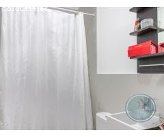 ¡OPORTUNIDAD ÚNICA, LOCAL COMERCIAL EN EL CORAZÓN DEL RAVAL!