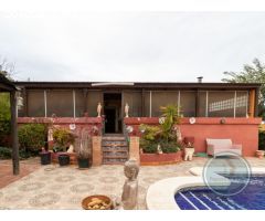 Chalet con piscina!