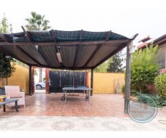 Chalet con piscina!