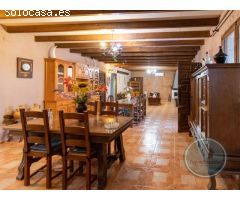 Chalet con piscina!