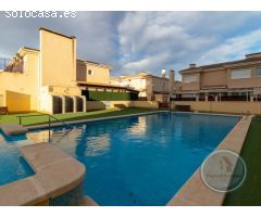 BUNGALOW CON PISCINA!