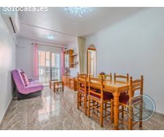¡ VIVE EN EL MEDITERRÁNEO: PISO CON TERRAZA ACRISTALADA Y GARAJE A PASOS DEL MAR