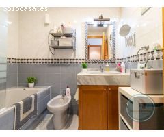 Urbanización con piscina y garaje