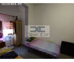 VIVIENDA EN LLOMBAI