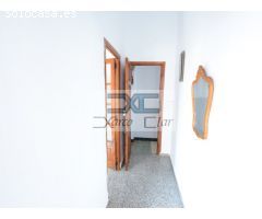 VIVIENDA EN LLOMBAI