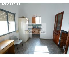VIVIENDA EN LLOMBAI