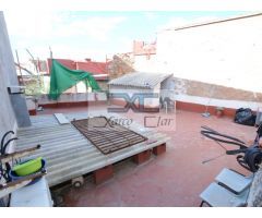 VIVIENDA EN LLOMBAI
