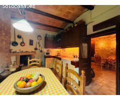 BAIX EMPORDÀ, ULLASTRET, CASA