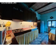 BAIX EMPORDÀ, ULLASTRET, CASA