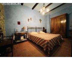 BAIX EMPORDÀ, ULLASTRET, CASA
