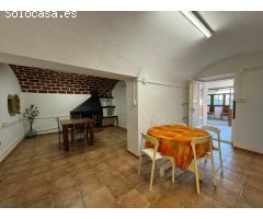 BAIX EMPORDÀ, LA BISBAL DE EMPORDÀ, CASA DE PUEBLO
