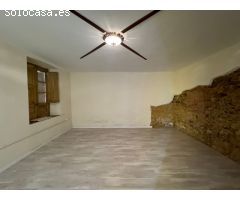 BAIX EMPORDÀ, LA BISBAL DE EMPORDÀ, CASA DE PUEBLO