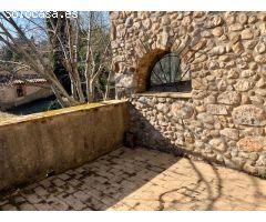 BAIX EMPORDÀ, VILOPRIU, CASA DE PIEDRA