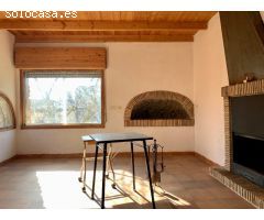 BAIX EMPORDÀ, VILOPRIU, CASA DE PIEDRA