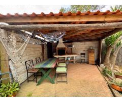 BAIX EMPORDÀ, BEGUR, CASA A CUATRO VIENTOS.