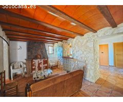 Casa rústica en plena naturaleza con increíbles vistas y privacidad.