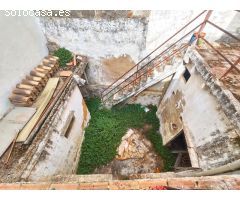 Casa de pueblo en Pedreguer con patio y terraza para reformar en Pedreguer