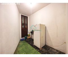 Casa de pueblo en Pedreguer con patio y terraza para reformar en Pedreguer