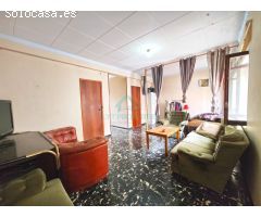 Casa de pueblo en Pedreguer con patio y terraza para reformar en Pedreguer