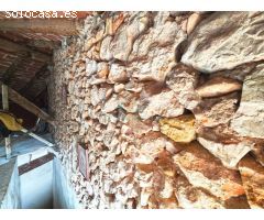 Casa de pueblo en Pedreguer con patio y terraza para reformar en Pedreguer