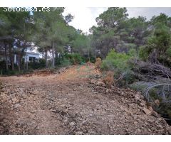 Parcela urbana de 1.200 m2 en las Rotas de Denia con vistas al mar