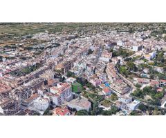 Solar urbano para construcción de pequeña finca de 4 alturas