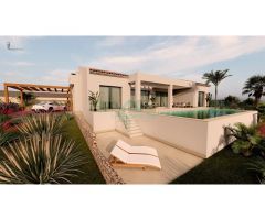 Villa de Excelentes Acabados en Venta en Javea