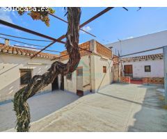 Casa de pueblo en Ondara ideal para inversión por su ubicación, condiciones y