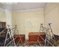 Casa de pueblo en Ondara ideal para inversión por su ubicación, condiciones y