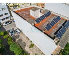 Edificio de tres alturas por terminar en Gata de Gorgos con vistas al cauce del