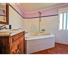 En venta dúplex céntrico con piso y ático independientes en Jávea