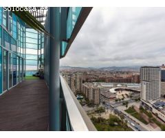 Ático de Ensueño con 4 Dormitorios y Piscina Privada en Paseo García Faria