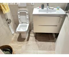 Espacioso Apartamento con 3 Habitaciones en Diagonal Mar
