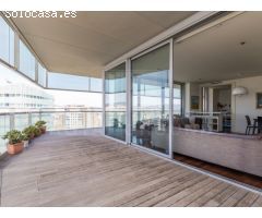 Maravilloso Apartamento con Terraza y Vistas al Mar en Paseo García Faria