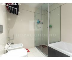 Apartamento Exclusivo y Maravilloso con Terraza y Vistas al Mar en Primera Línea
