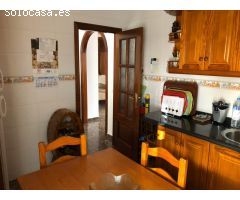 CASA PAREADA EN CENTRO DE ESTEPONA