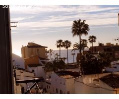 Local comercial y apartamento arriba