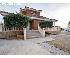 Elegancia y Comodidad: Casa Independiente con Detalles Exquisitos