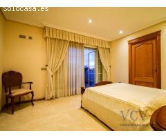 Elegancia y Comodidad: Casa Independiente con Detalles Exquisitos