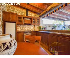 Elegancia y Comodidad: Casa Independiente con Detalles Exquisitos