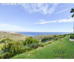 Una Joya en Gran Alacant: Lujo, Confort y Vistas Insuperables