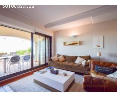 Una Joya en Gran Alacant: Lujo, Confort y Vistas Insuperables