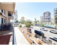 Espectacular Piso en Playa de San Juan: Lujo y Confort con Vistas al Mar
